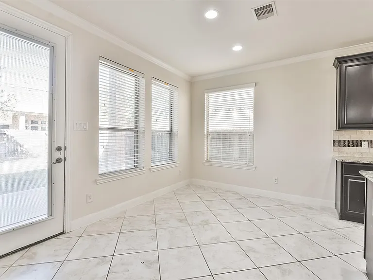 10403 Monticello Hill Dr — Photo 19