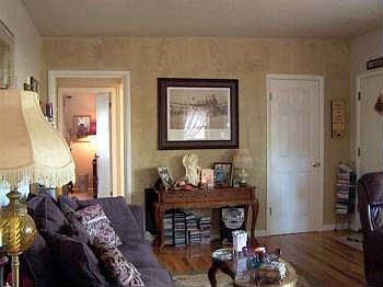 3rd image of 350 N Pine St