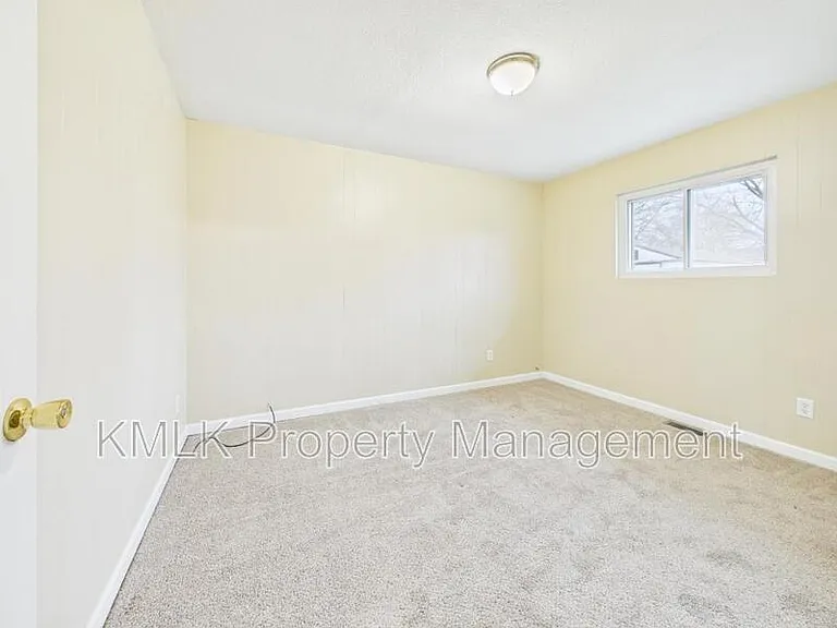 3434 Lawndale Dr — Photo 25
