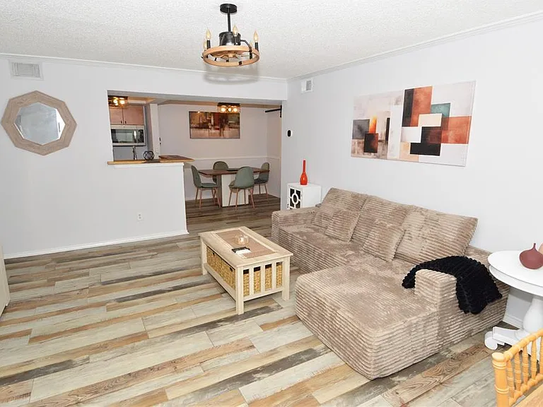 10200 Gandy Blvd N #1313 — Photo 19