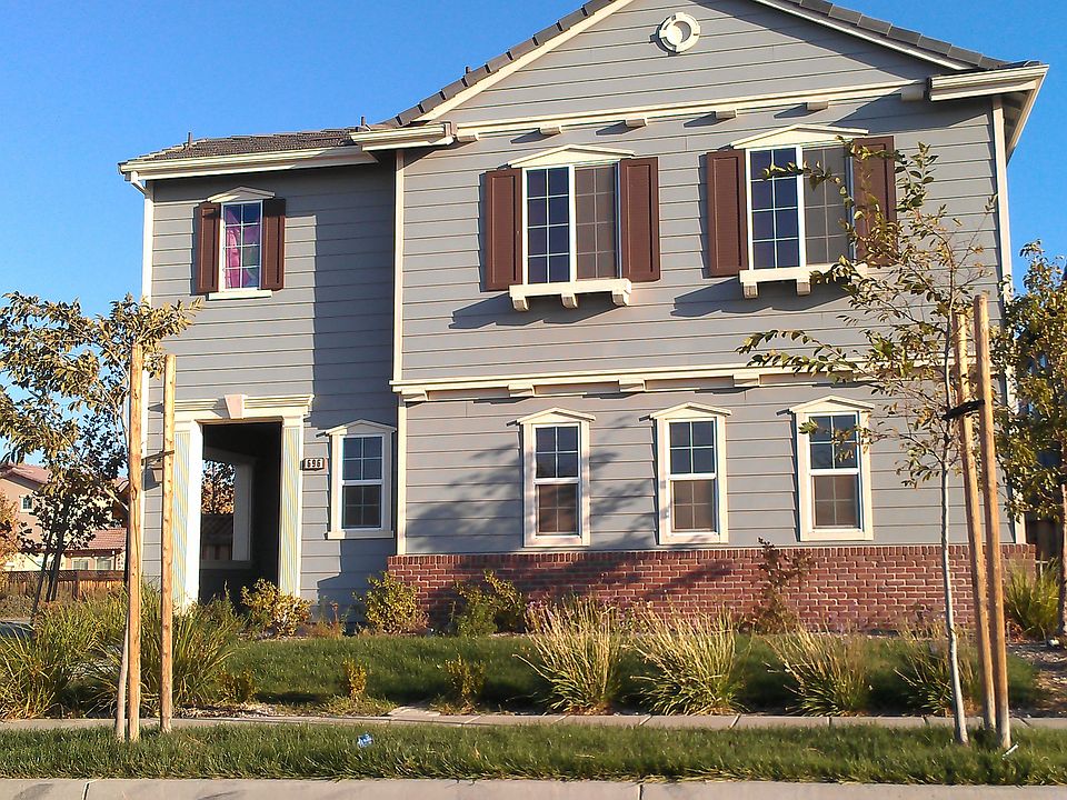 1st image of 696 N San Marcos Dr