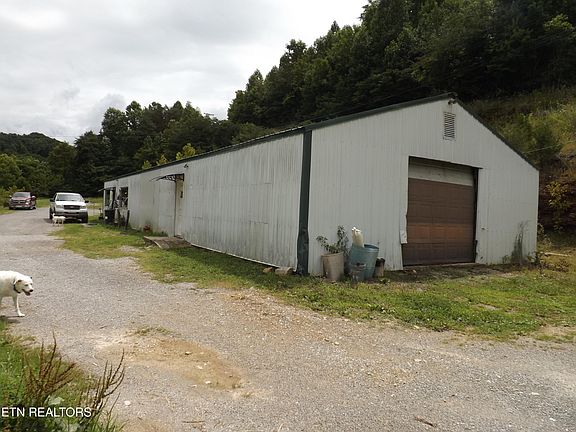 2nd image of 5075 E Highway 25e