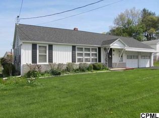 881 Goodyear Rd, Gardners, PA 17324