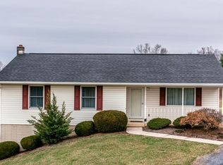 12116 Daphna Rd, Broadway, VA 22815