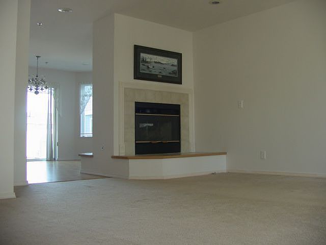 2nd image of 3223 Rockefeller Ave #1