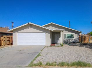 1532 S McCall St, Ridgecrest, CA 93555