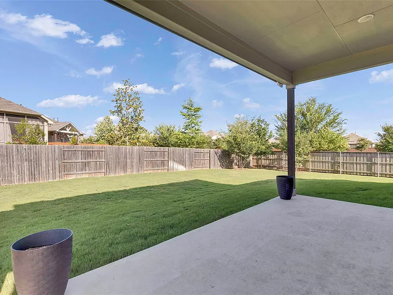 124 Leadtree Loop — Photo 19