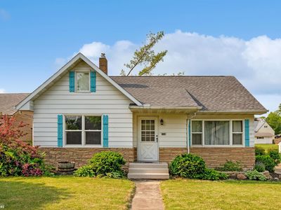 805 E Anson St, Marshalltown, IA, 50158