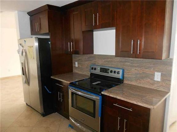 2nd image of 6751 NW 21st St