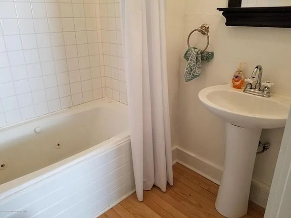 5th image of 614 Community St