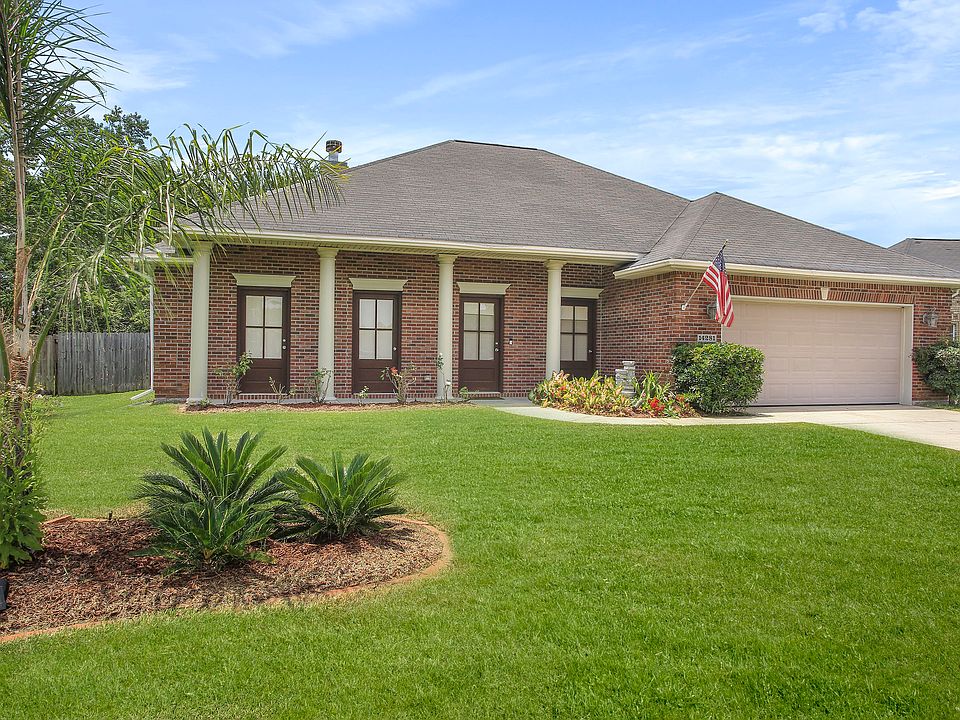 1st image of 14281 Carriage Cir