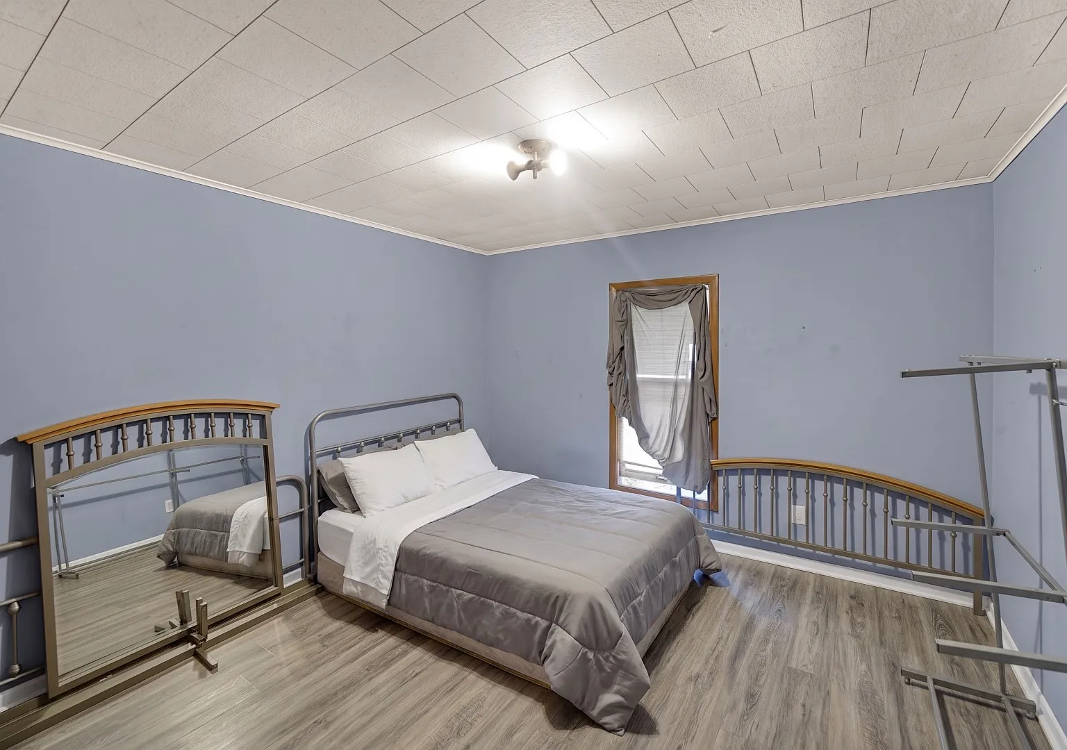 3 bed, 1100 sqft, $1,150 — Photo 3
