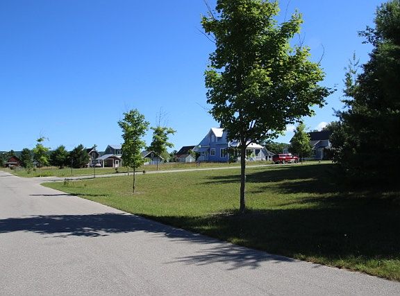 Lot 57 along Ontario St