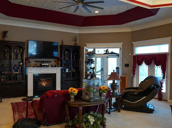 210 Reverend Bill Perkins Rd, Williamsburg, KY 40769