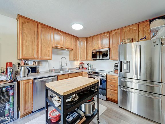 3rd image of 8055 E THOMAS Road #D102