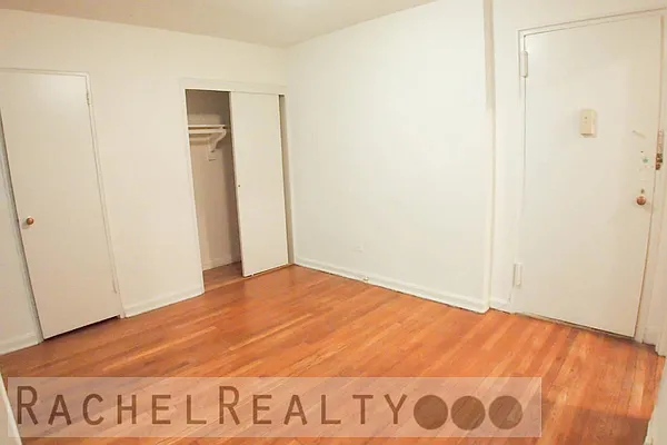 Rented by Rachel Realty | media 1