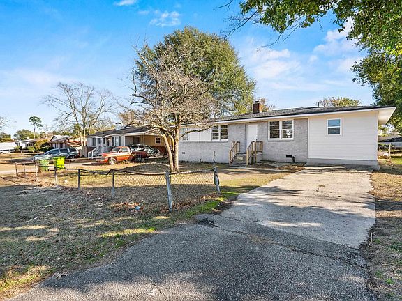 3rd image of 7030 Claudia Dr