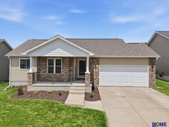 8342 Ryley Ln, Lincoln, NE 68512