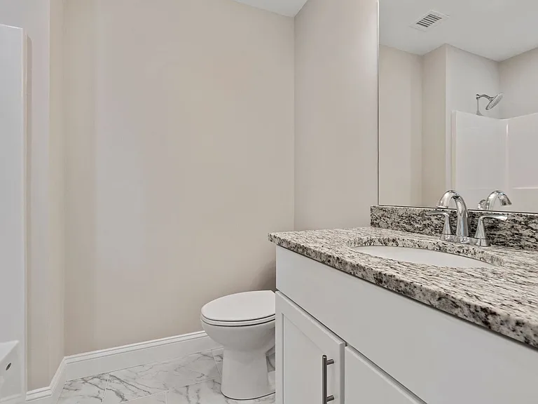 3400 Lafayette Rd — Photo 18