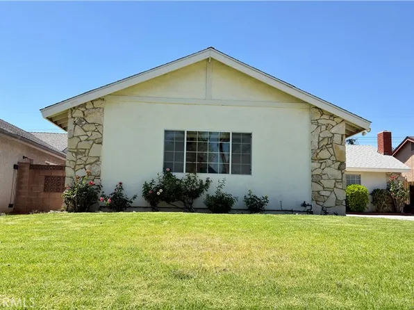 9621 Jumilla Ave, Chatsworth, CA 91311