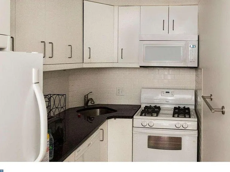 719 S 8th St #1 — Photo 3