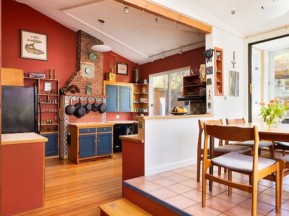 5th image of 135 Langley Rd