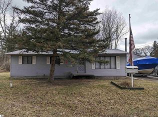 1215 S Nearman Rd, Au Gres, MI 48703