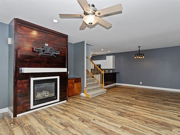 4th image of 1216 SE Birch Ln