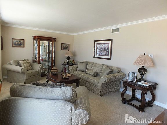 4th image of 12056 Charlwood St