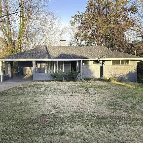 3443 Hyland Dr — Photo 2