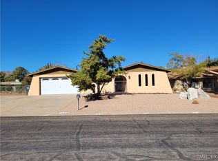 1035 Hillcrest Dr, Kingman, AZ 86409