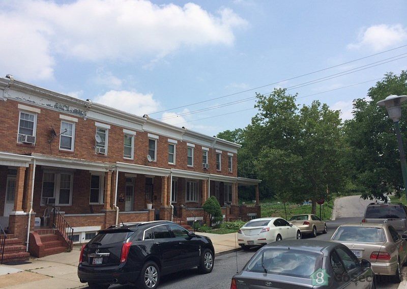 2nd image of 3435 Kenyon Ave