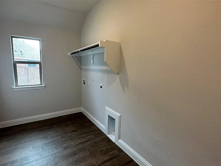 1608 Elizabeth St — Photo 16