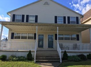 329 Lyndwood Ave, Hanover Township, PA 18706