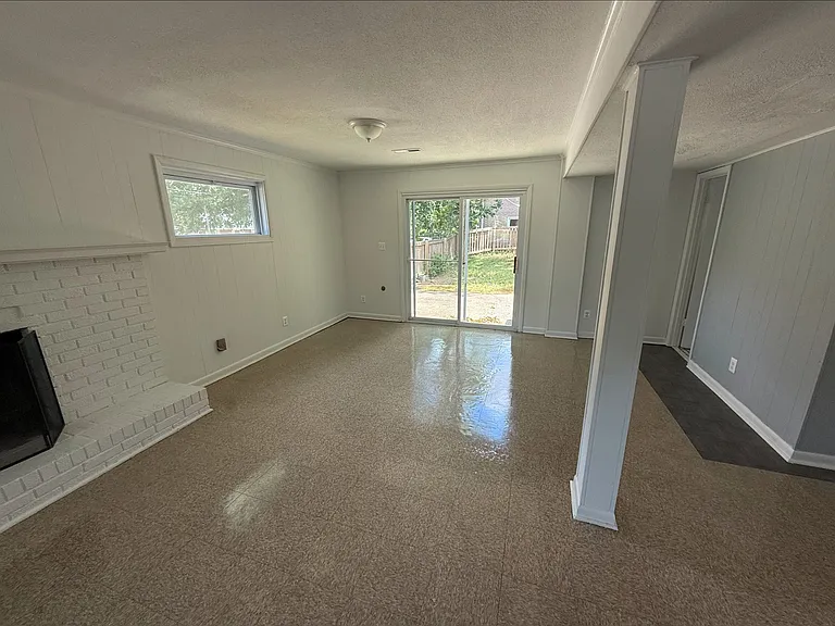 9109 Drake Pl — Photo 15