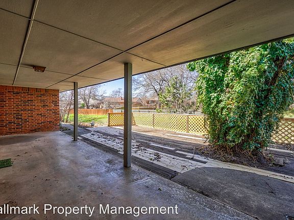 5th image of 1325 Winding Creek Ct
