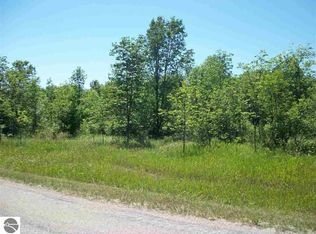 N Clausen Rd, Northport, MI 49670