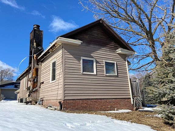 3rd image of 2105 S Cecelia St