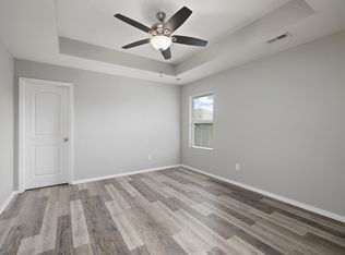 593 W Grace St, Republic, MO 65738