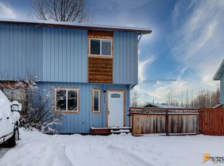 7629 Snow View Dr, Anchorage, AK 99507