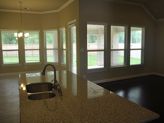 5th image of 141 Bellardia Ct