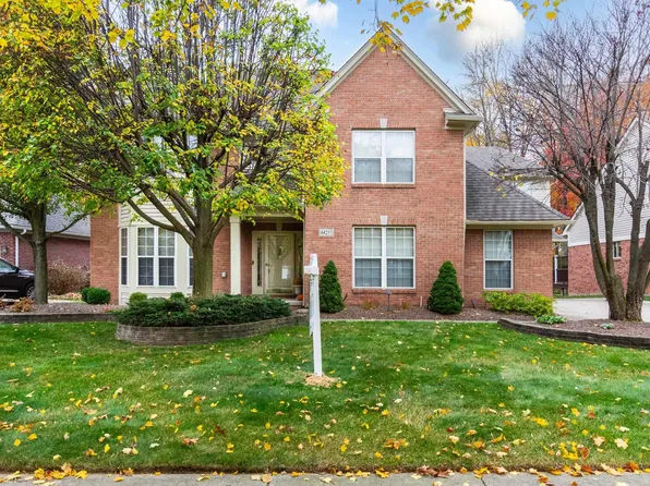 44257 La Domain Dr, Sterling Heights, MI 48314