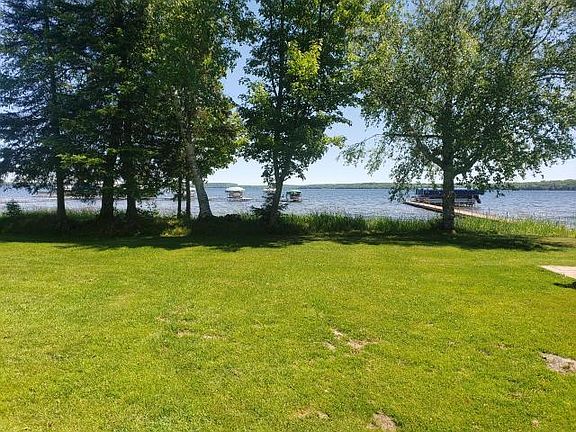 4th image of 3253 Whispering Pines Ln