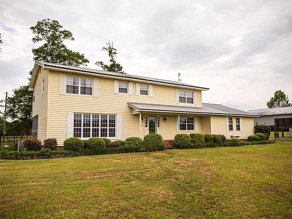 3rd image of 1238 Davis Rd