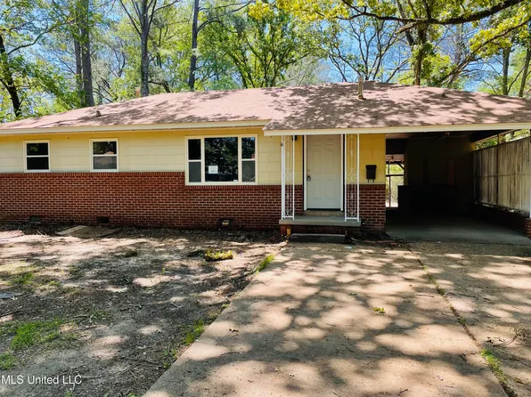 1215 Tara Rd, Jackson, MS 39212