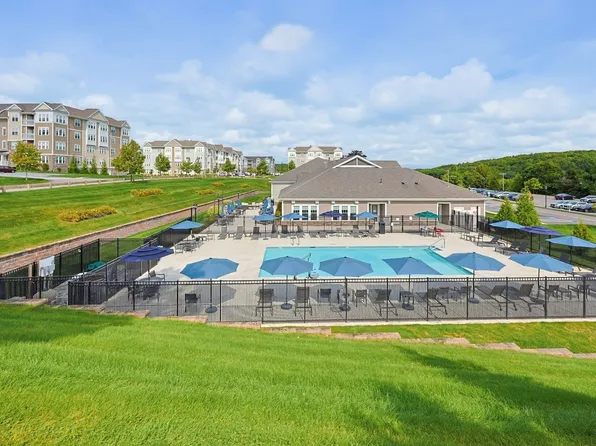 4 Peters Farm Way #311, Westborough, MA 01581