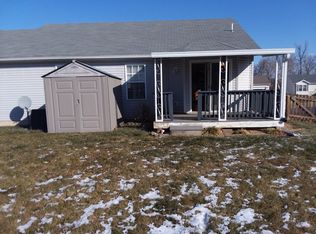 20 Robin Hood Dr, Troy, MO 63379