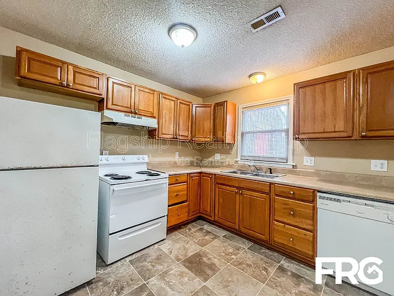 206 Lindbeth Dr #A — Photo 25