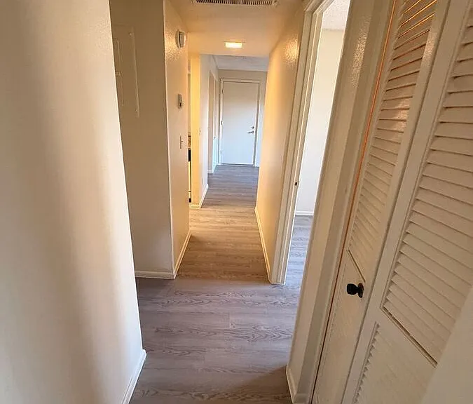 Parkside Apartments — Photo 80
