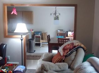 631 Saint Martin Ct, Green Bay, WI 54311